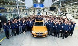 抽车最新爆料新闻报道图片,最新爆料图片揭秘行业变革